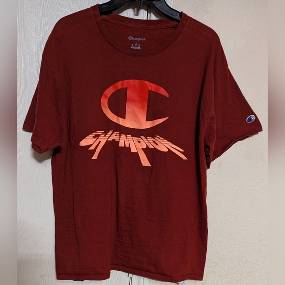 Champion Men's 100% Cotton Burgundy Graphic Tee Size L Pre-owned Excellent - Picture 2 of 4